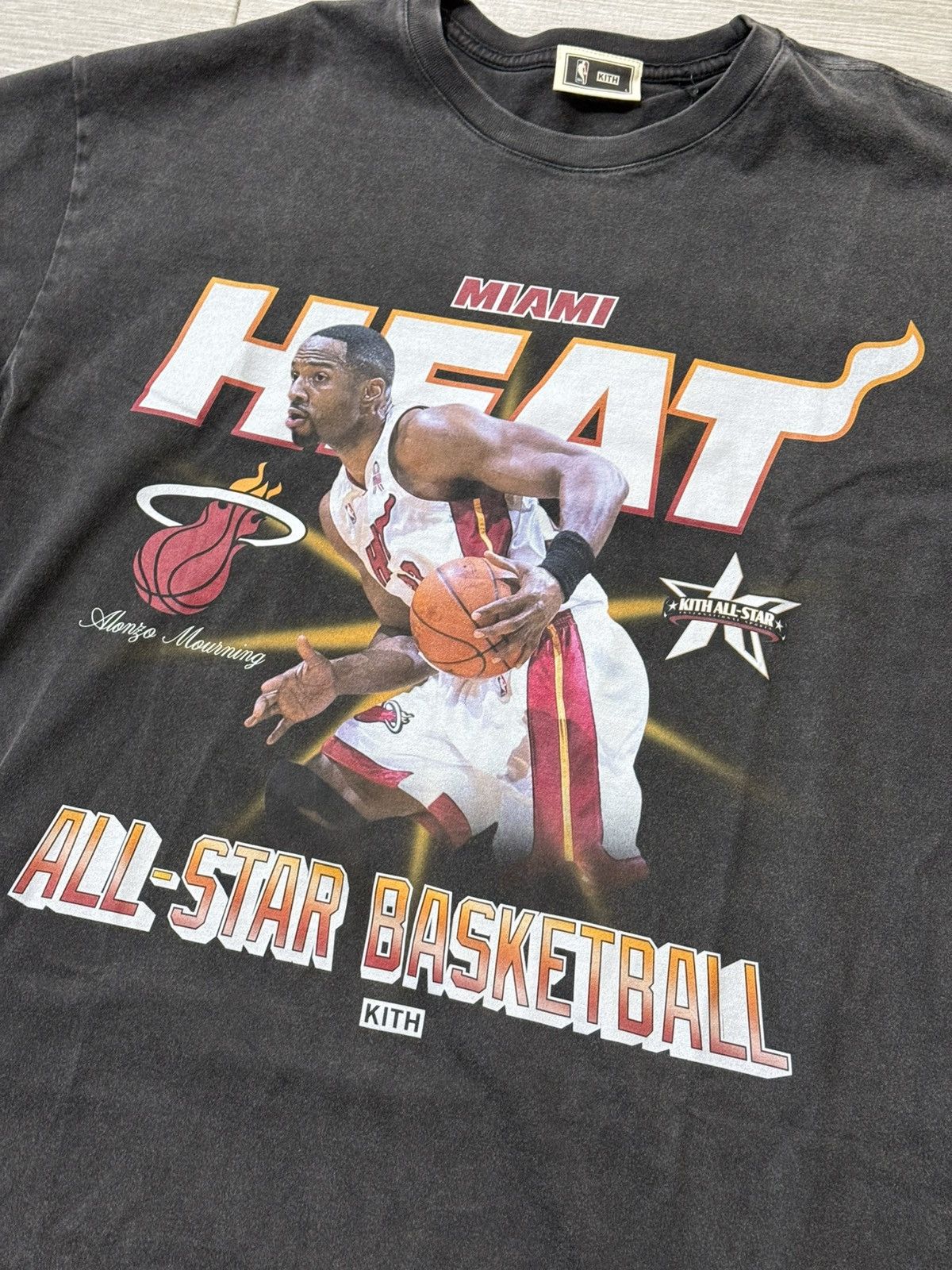 Kith × NBA KITH NBA All-Star Miami Heat Alonzo Mourning Vintage Tee L Size US L / EU 52-54 / 3 - 2 Thumbnail