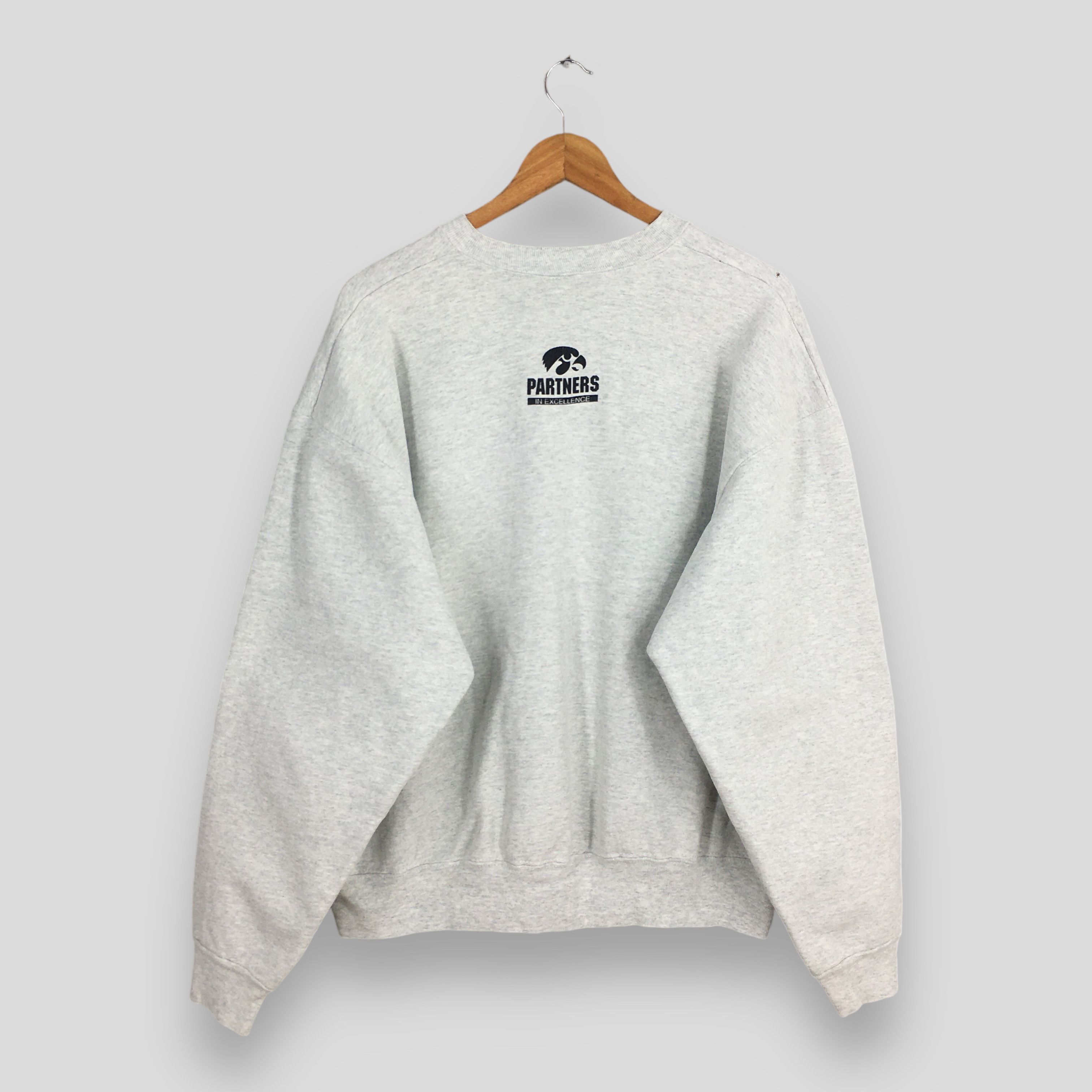 Other Vintage 90s Iowa Hawkeyes NCAA Sweatshirt XLarge Size US XL / EU 56 / 4 - 7 Thumbnail