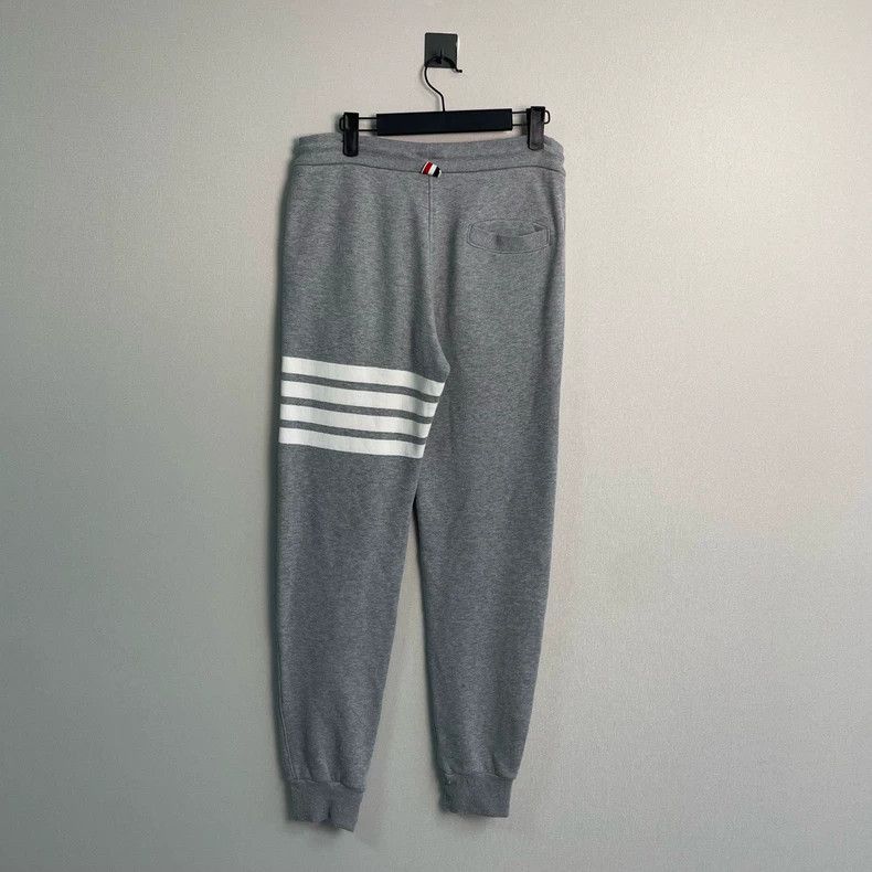 Thom Browne Thom Browne size0 Gray four stripe jeans Size US 26 / EU 42 - 2 Thumbnail