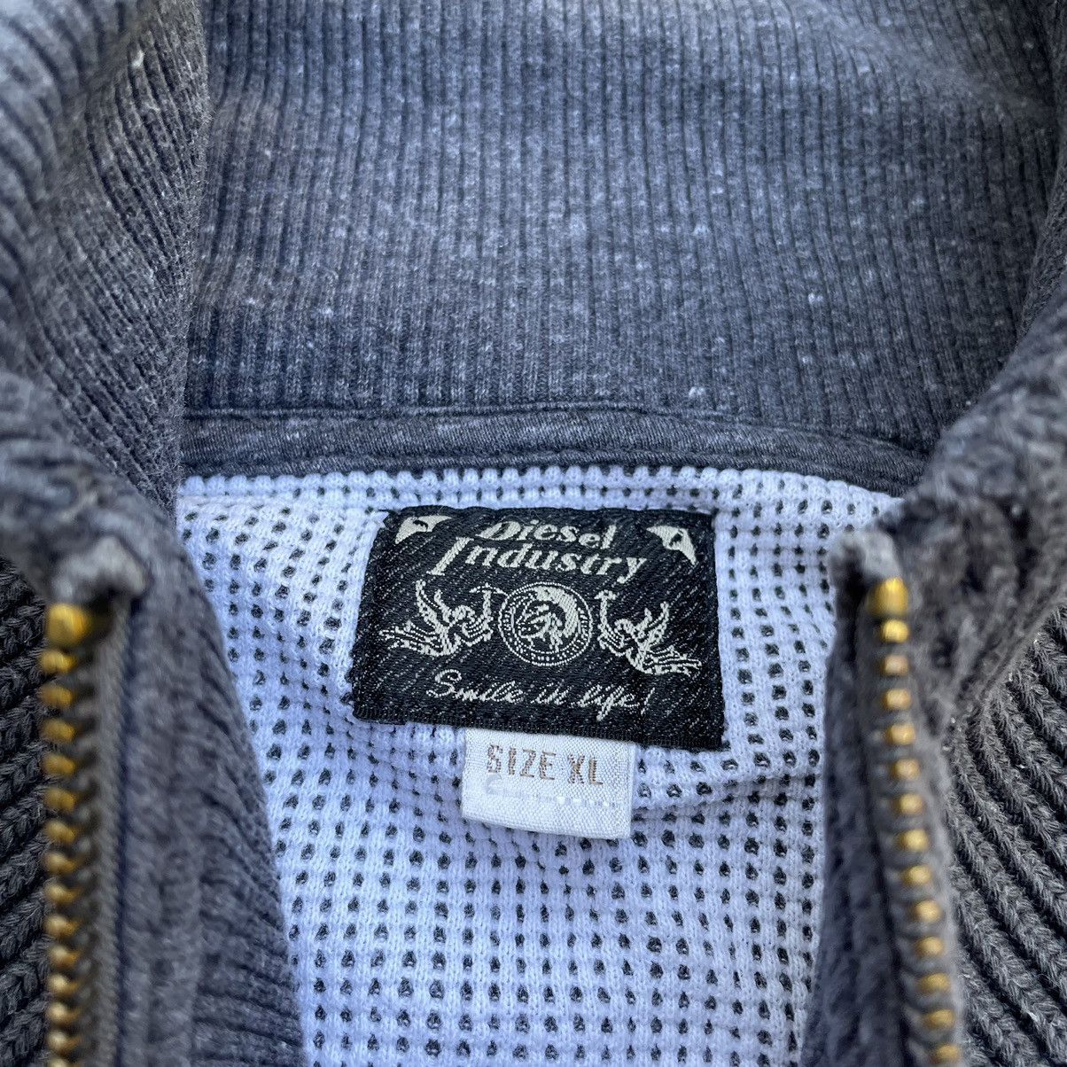 Vintage Vintage 90s Diesel Faded Zip Up Crewneck Grunge Cropped XL Size US XL / EU 56 / 4 - 6 Thumbnail