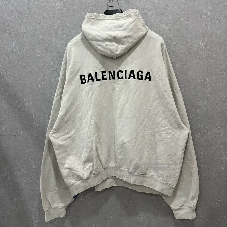 Balenciaga Balenciaga Polo Collar Hooded Letter Sweatshirt Size US M / EU 48-50 / 2 - 2 Thumbnail