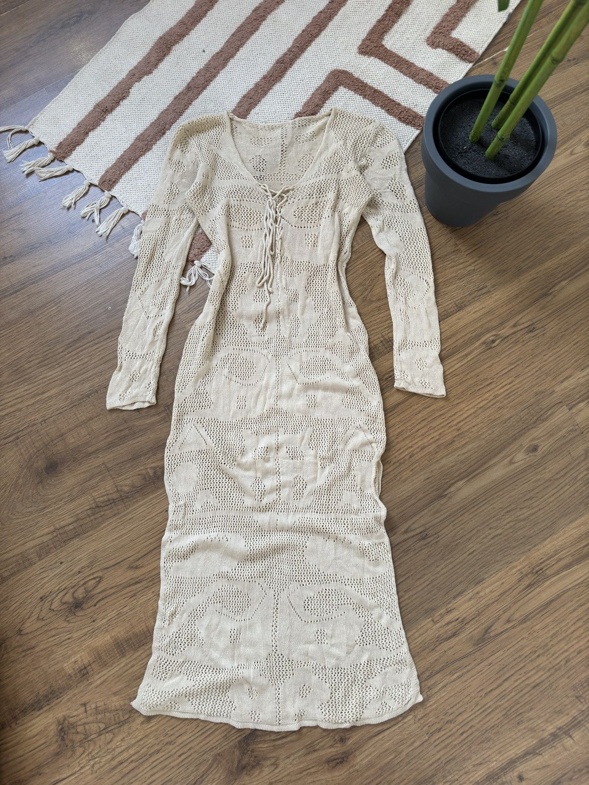 Japanese Brand × Vintage ISSEY MIYAKE STYLE MESH BEIGE DRESS Size M / US 6-8 / IT 42-44 - 1 Thumbnail