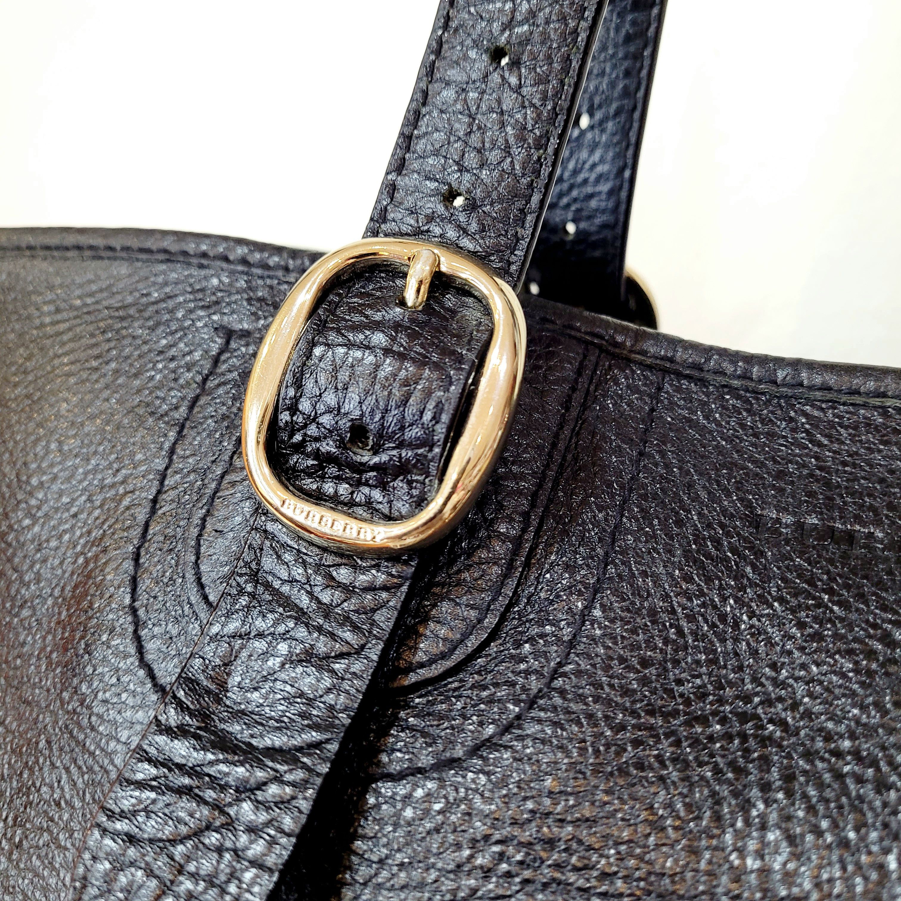Burberry Burberry Classic Black Pebbled Leather Tote Shoulder Bag Size ONE SIZE - 15 Thumbnail
