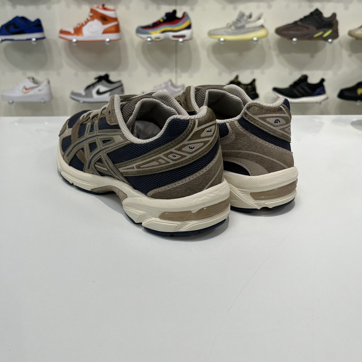 Asics Asics Gel-1130 Black Carbon Size US 8 / EU 41 - 3 Thumbnail