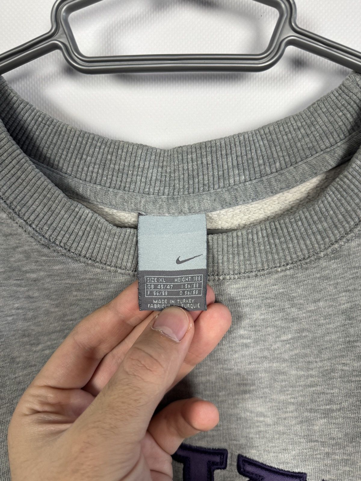 Nike Vintage Nike USA Sportswear Crewneck Sweatshirt Big Logo XL Size US XL / EU 56 / 4 - 9 Thumbnail