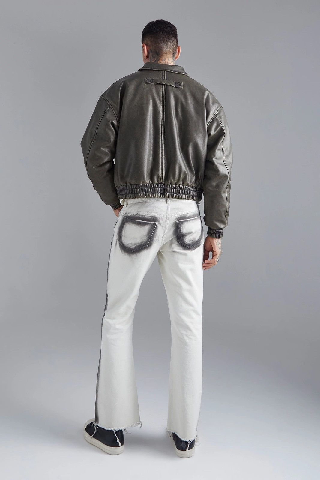 Boohoo Vintage style Boxy heavy PU leather collared bomber jacket Size US L / EU 52-54 / 3 - 2 Thumbnail