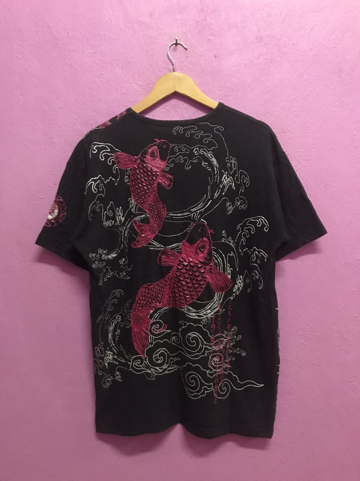 Other Fish Koi Embroidered T-Shirts Size 3L Size US L / EU 52-54 / 3 - 1 Thumbnail