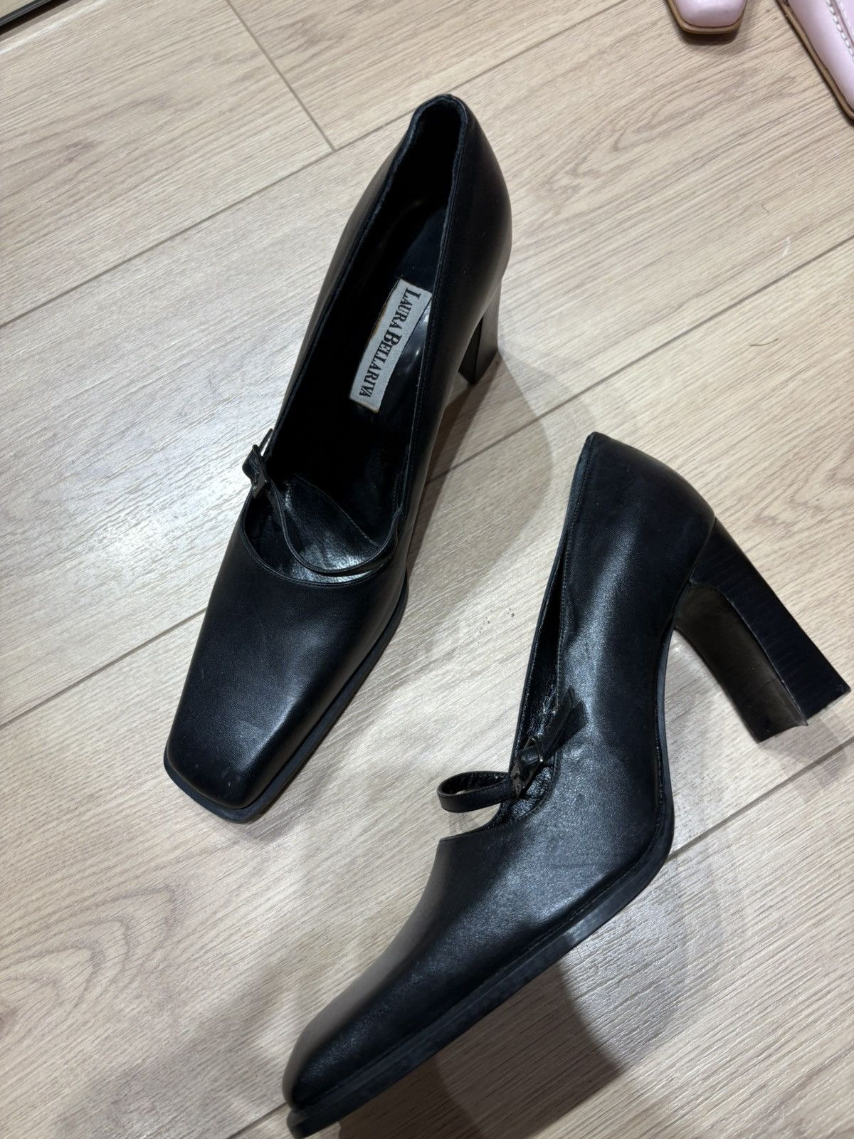 Vintage Italian heels Size US 9 / IT 39 - 11 Thumbnail
