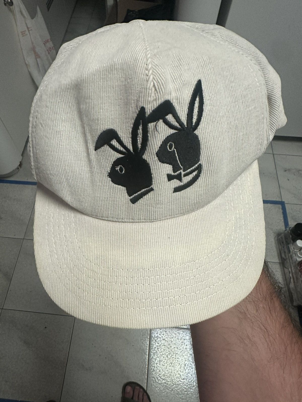 Supreme Supreme Appletown Corduroy 5 Panel Snapback Hat Playboy Size ONE SIZE - 1 Thumbnail