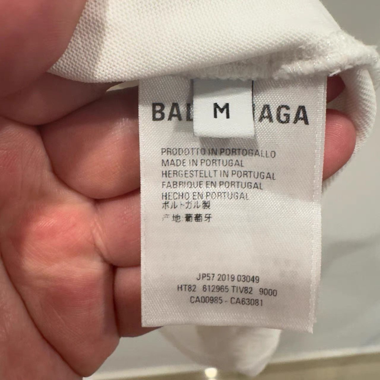 Balenciaga Balenciaga Top Model Embossed Short Sleeve K28 Size US M / EU 48-50 / 2 - 3 Thumbnail