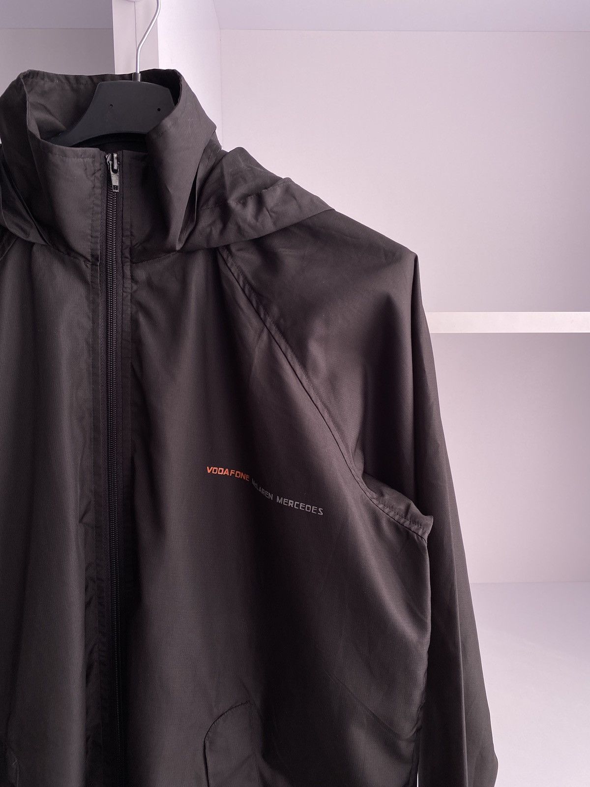 Vintage Vodafone McLaren Mercedes F1 Mobil 1 Black Rain Jacket Size US XL / EU 56 / 4 - 5 Thumbnail