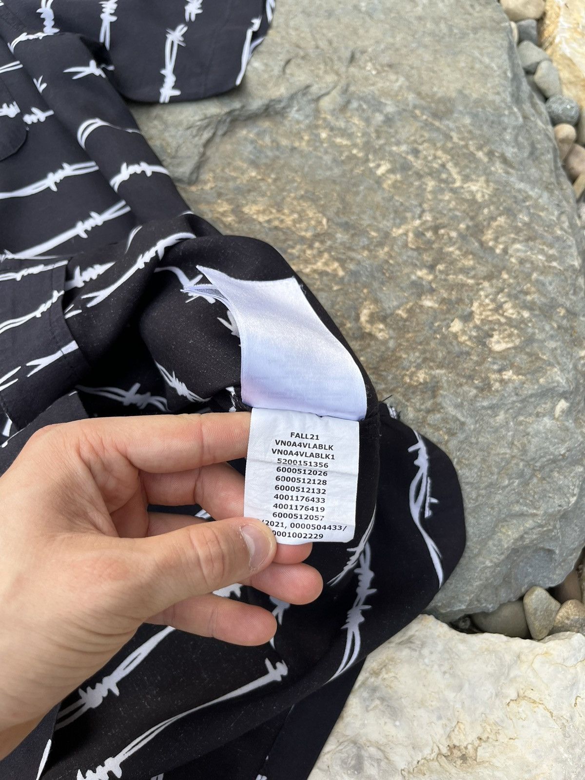 Vans Vans Vault shirt OG barbed wire pocket echidna full print Size US M / EU 48-50 / 2 - 18 Thumbnail