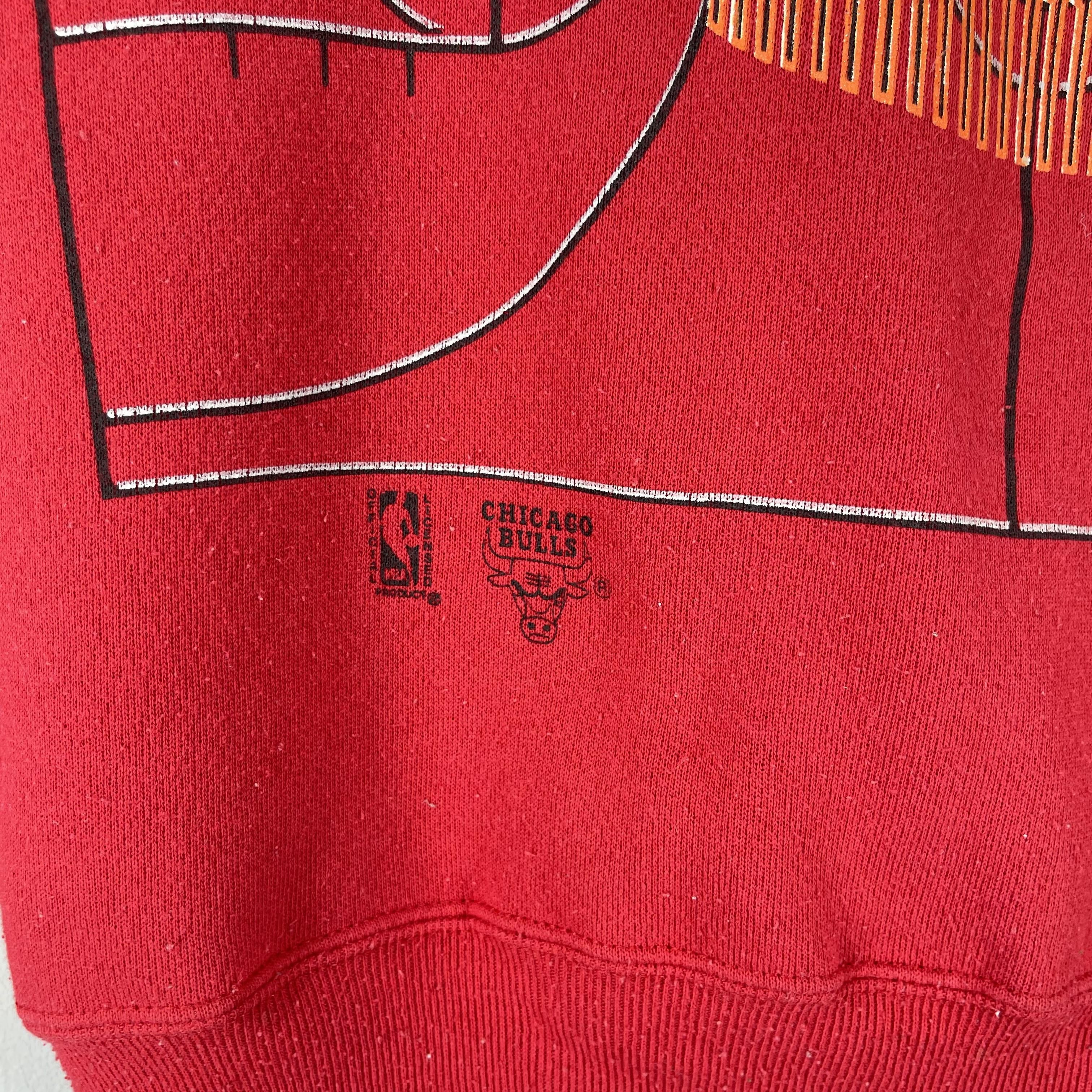 NBA Vintage 90's Logo 7 CHICAGO BULLS Nba Sweatshirt Size US S / EU 44-46 / 1 - 4 Thumbnail