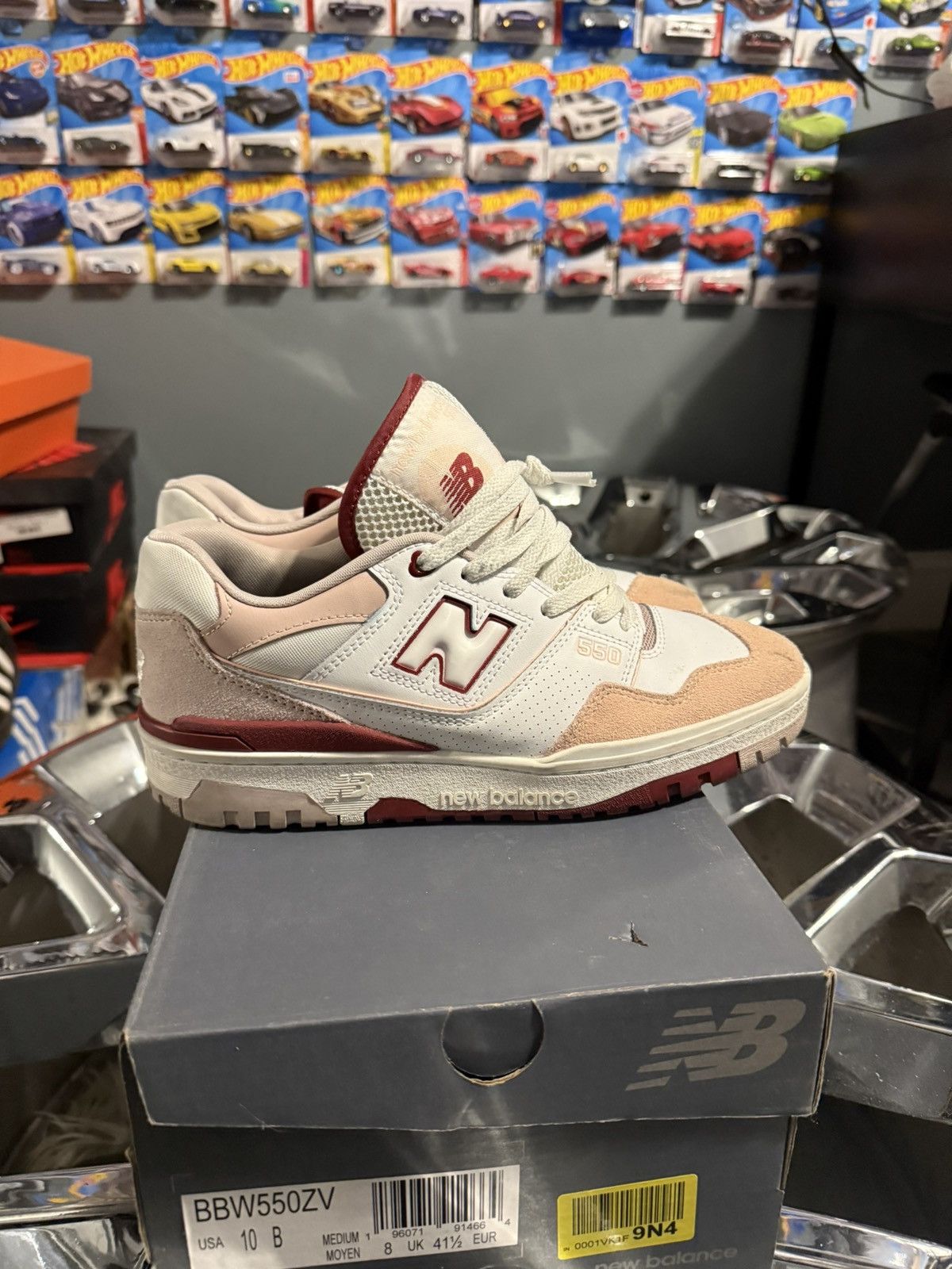 New Balance New balance 550 white scarlet Size US 10 / IT 40 - 2 Thumbnail