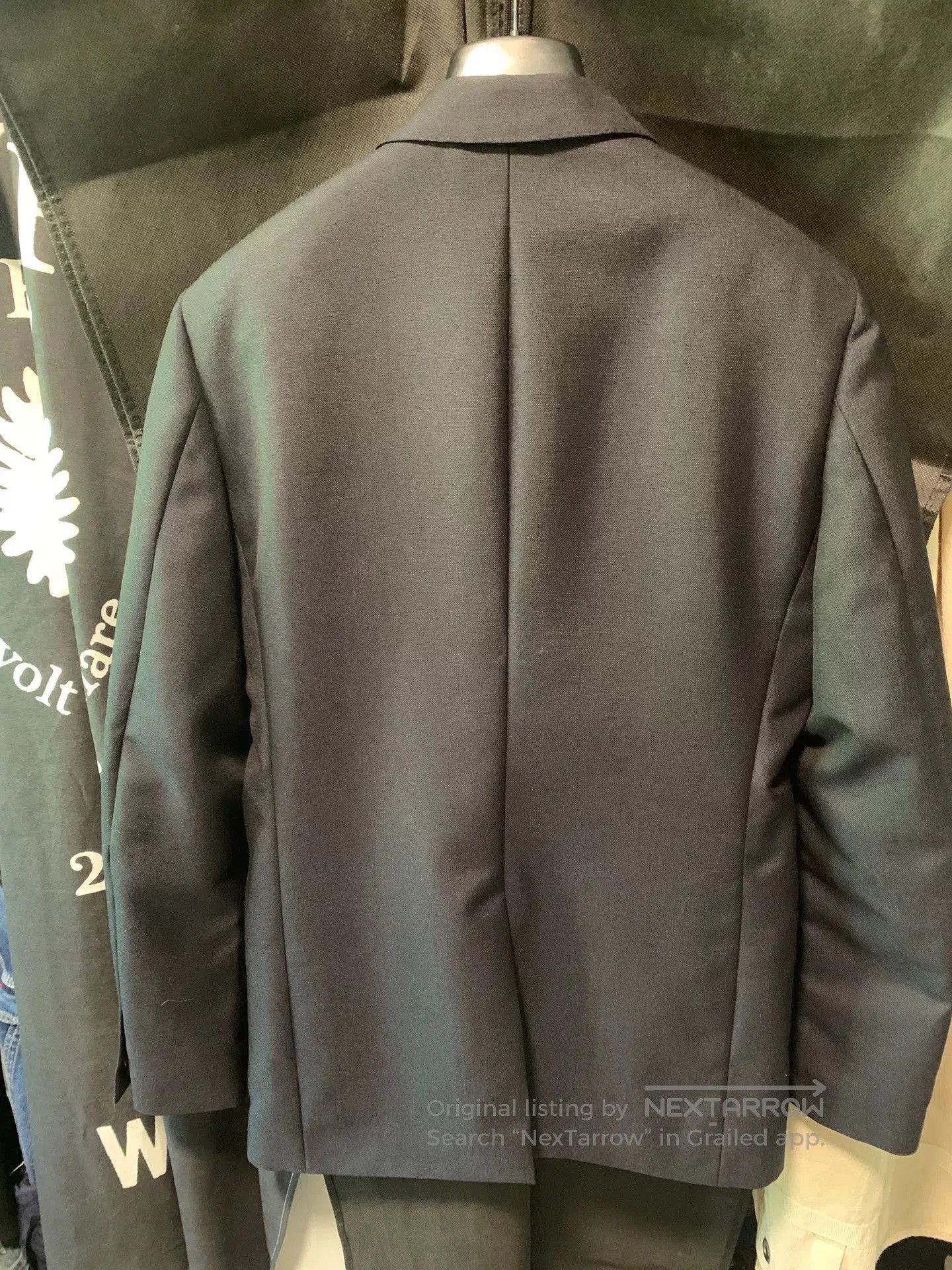 Calvin Klein 205W39NYC calvin klein navy wool blend blazer. Size US M / EU 48-50 / 2 - 3 Thumbnail