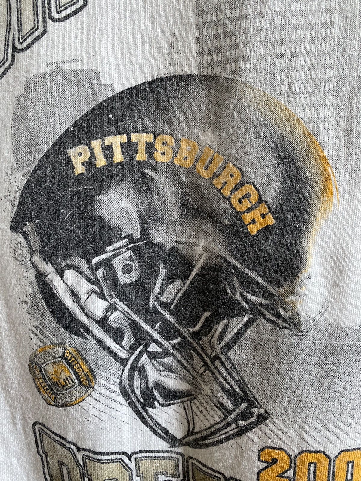 Hanes VINTAGE PITTSBURGH CITY OF CHAMPIONS 2009 Size US M / EU 48-50 / 2 - 4 Thumbnail