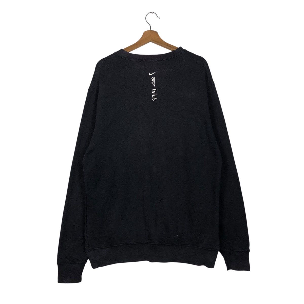Nike 📌Vintage Sweatshirt Nike One Faith Full Moon Skyline Size US XL / EU 56 / 4 - 9 Thumbnail