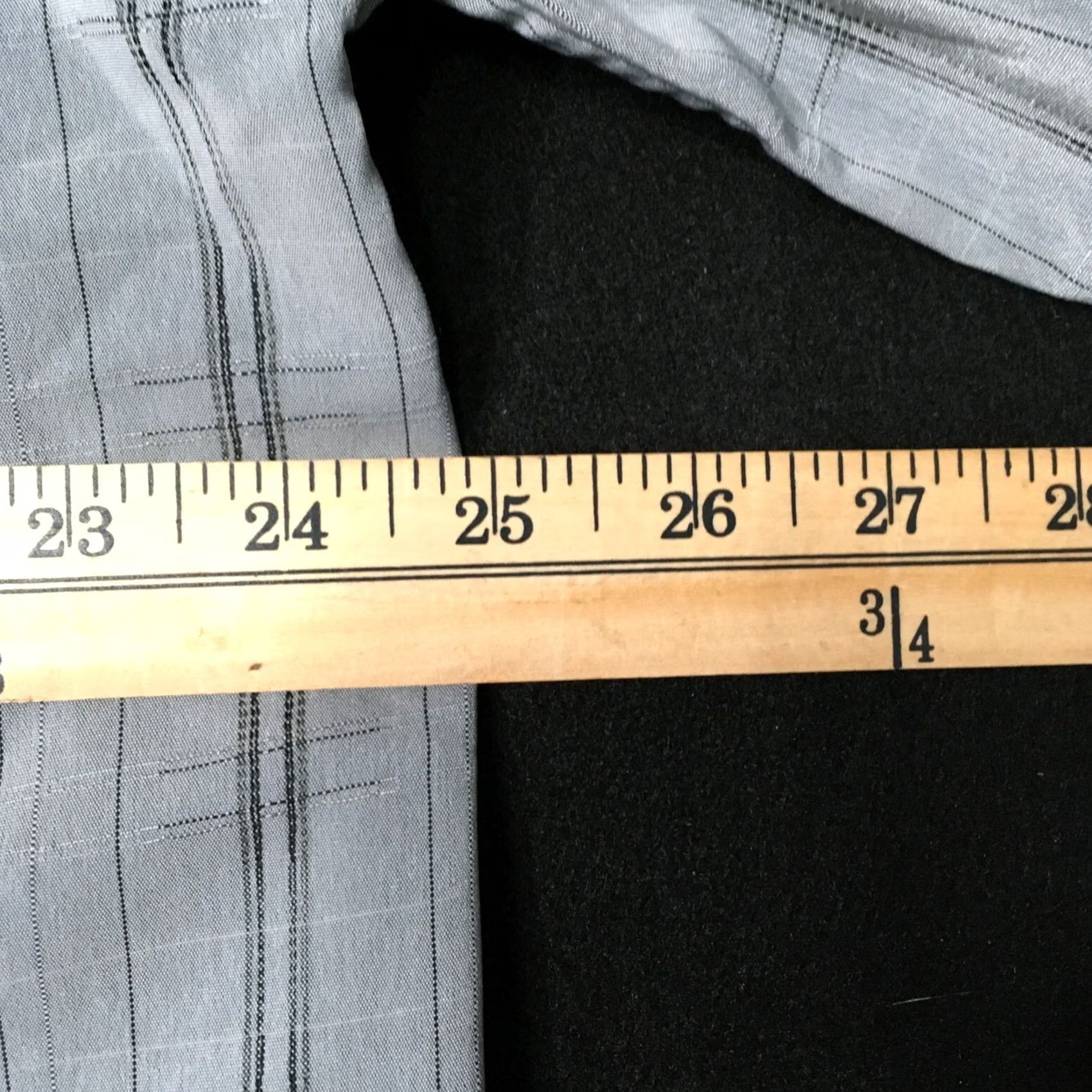 Vintage Bruno Shirt Italy gray XL Mens Long Sleeve Button-Up Collared Striped Suede Microfiber Casual Workwear Autumn Winter 2010s Size US XL / EU 56 / 4 - 6 Thumbnail