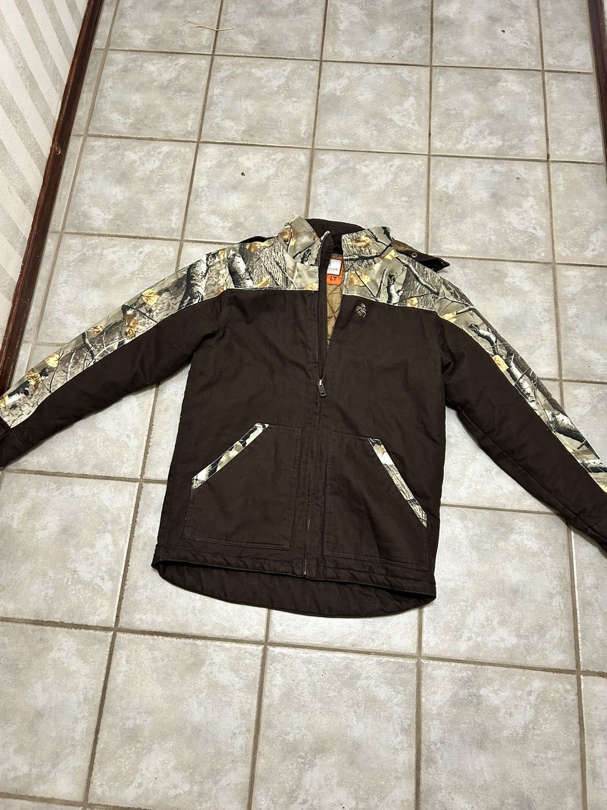 Carhartt × Other × Realtree Vintage Carhartt Style Realtree Camo Jacket Size US L / EU 52-54 / 3 - 1 Thumbnail