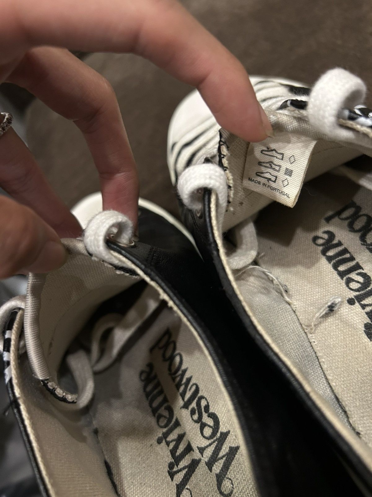 Vivienne Westwood Vivienne Westwood Leather Plimsoll Low Top 2.0 Size US 8 / EU 41 - 10 Thumbnail