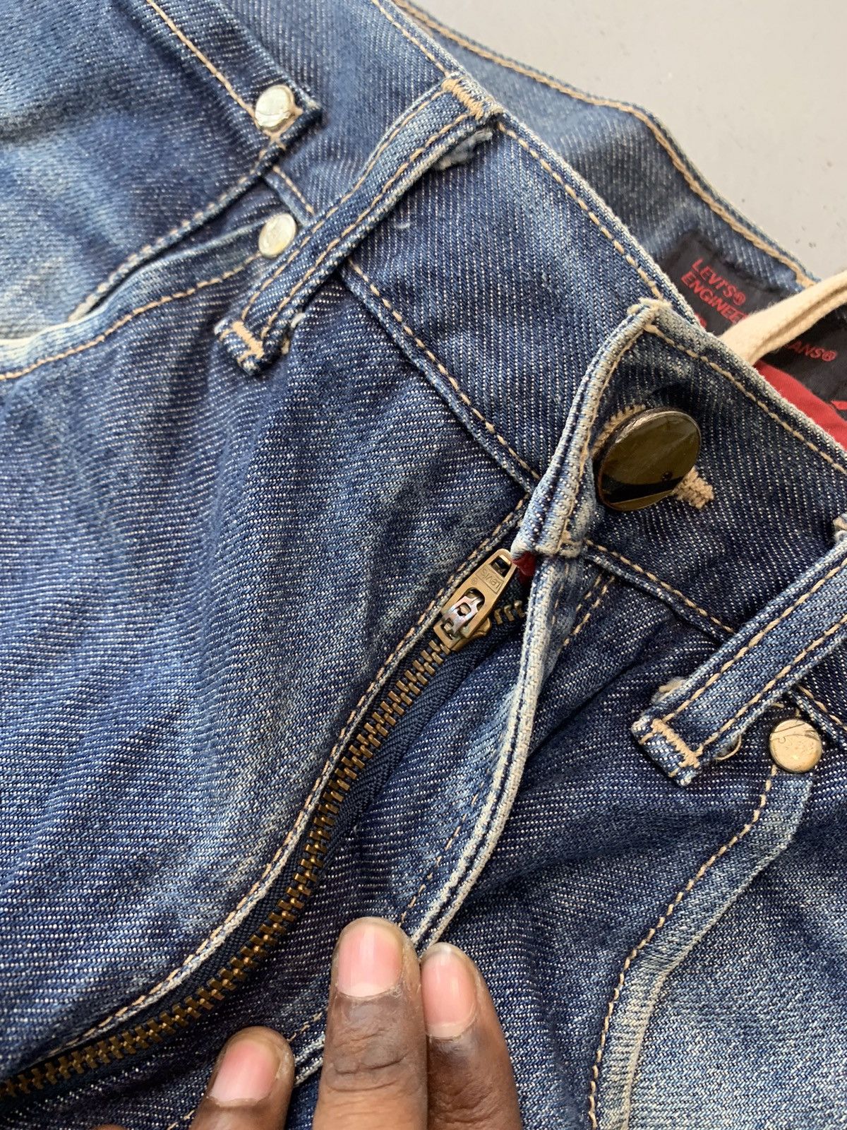Levi's Vintage Levi’s engineer jeans denim Size US 34 / EU 50 - 6 Thumbnail