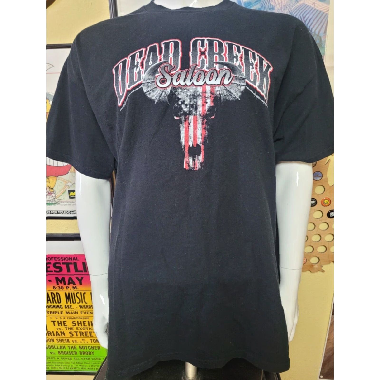 Gildan VINTAGE Dead Creek Saloon T Shirt 2XL Black USA Men Shirts Short Sleeve Crew Neck Gildan Size US XXL / EU 58 / 5 - 2 Thumbnail