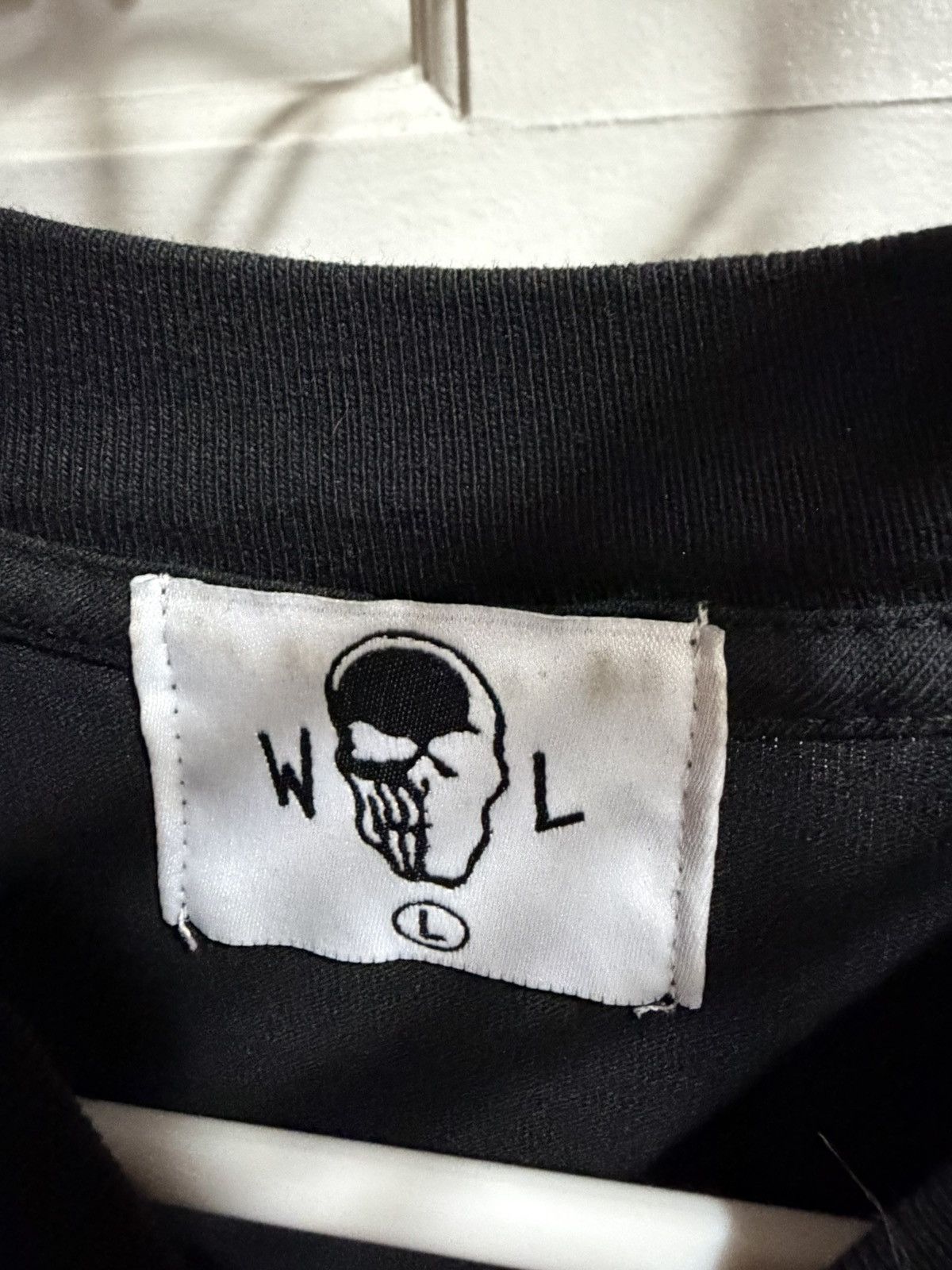 Warren Lotas Warren Lotas Things Are Not As They Appear Graphic Tee Size US L / EU 52-54 / 3 - 2 Thumbnail