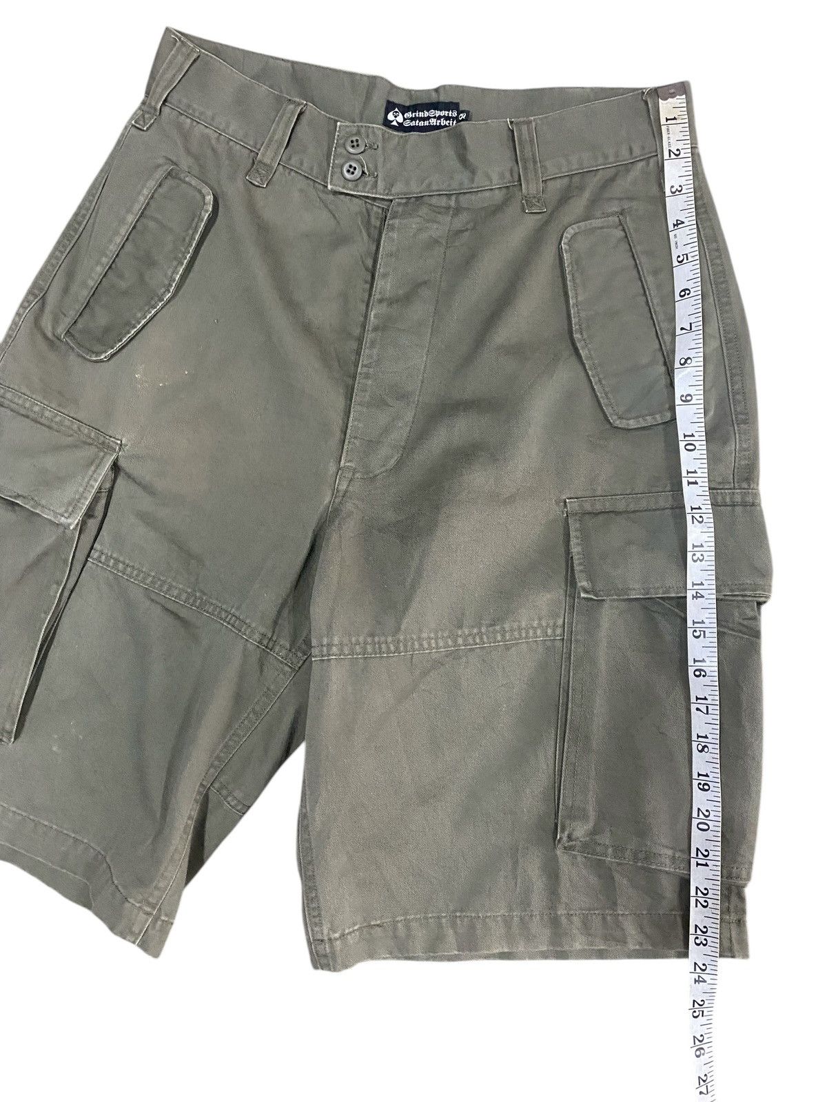 SATAN ARBEIT Short Pant Cargo