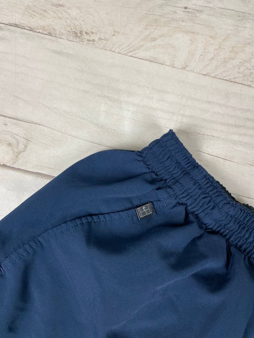 Nike Vintage Nike Court 00s Shorts Swoosh Size US 36 / EU 52 - 6 Thumbnail