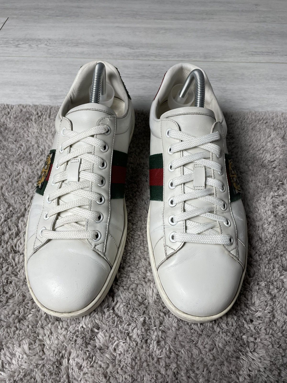Gucci Gucci White Ace Tiger Patch Embroidered Web Leather Sneakers Size US 11.5 / EU 44-45 - 2 Thumbnail