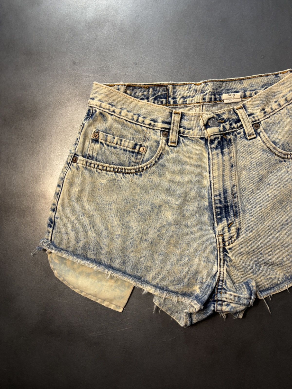 Levi's × Vintage 1990s Levis Cutoff Jorts Vintage Jeans Shorts Red Tab 560 29 Size US 29 - 8 Thumbnail