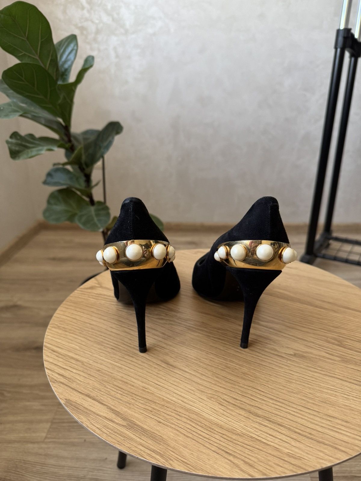 Alexander McQueen Alexander McQueen Suede Heels Size US 8 / IT 38 - 5 Thumbnail