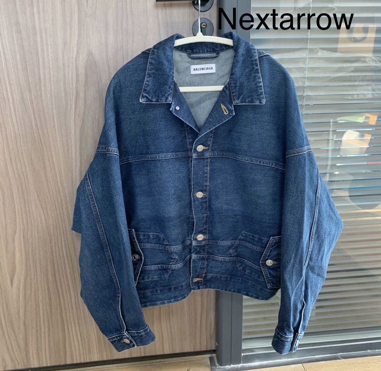 Balenciaga Balenciaga inverted irregular collar logo blue denim jacket Size US S / EU 44-46 / 1 - 1 Thumbnail