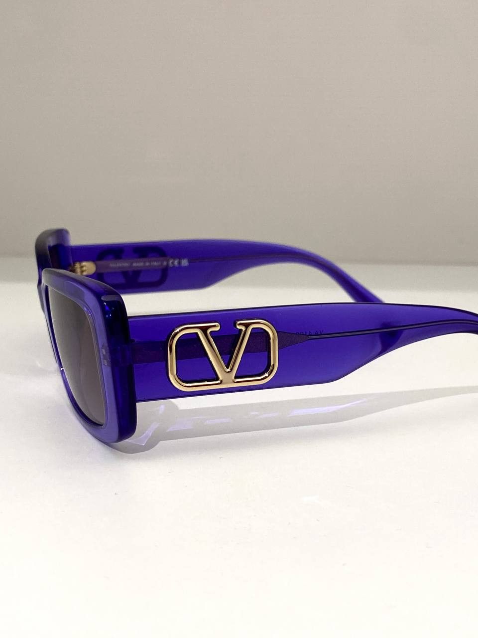 Valentino Valentino V Logo Signature Rectangular Oversized Sunglasses Size ONE SIZE - 8 Thumbnail