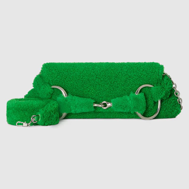 Gucci o1s1wg110225 Size: OS / Horsebit Chain Medium Shoulder Bag Size ONE SIZE - 4 Thumbnail