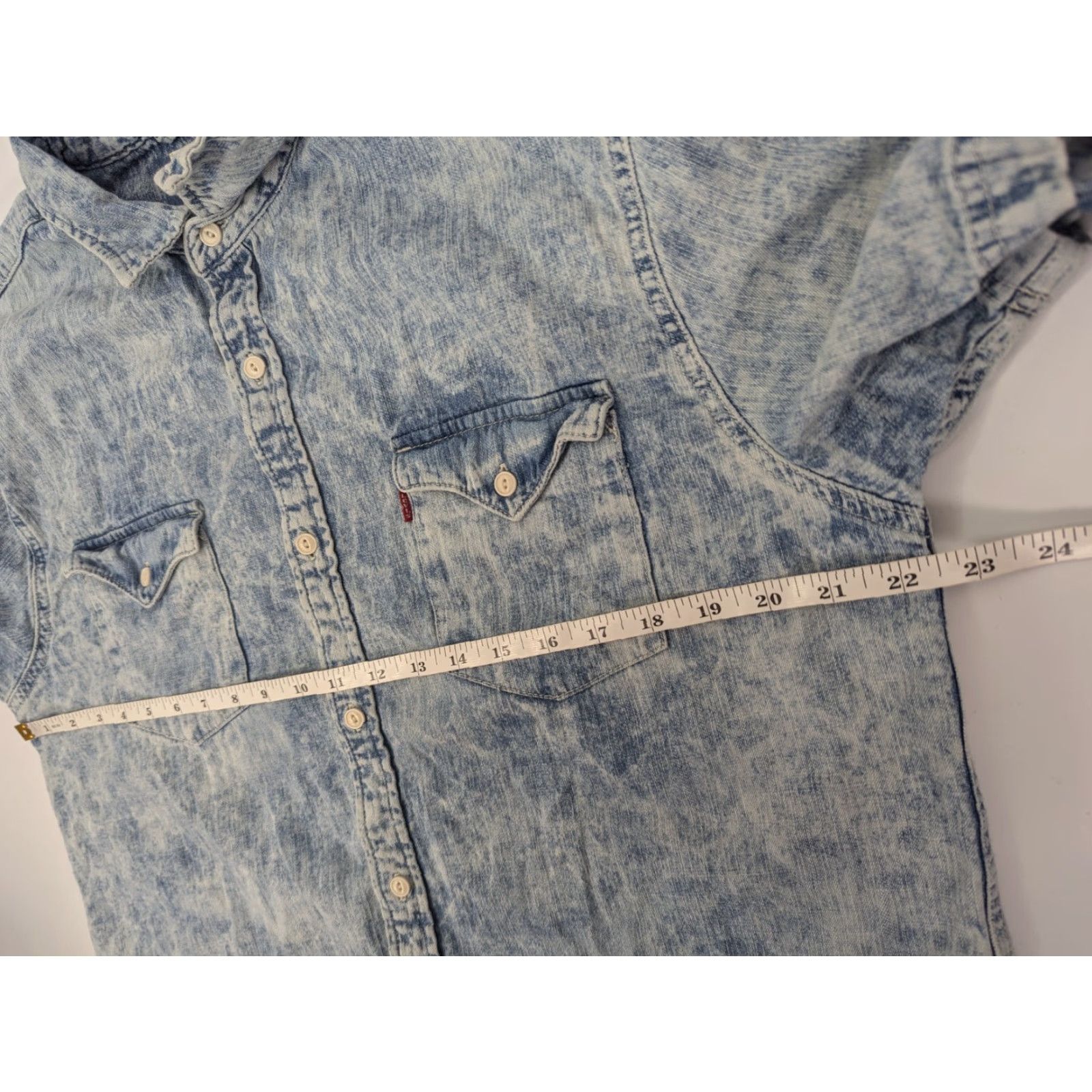 Levi's Levis Button-Up Denim Shirt Mens XL Blue Short Sleeve Stonewashed Bleached Cotton Casual Travel Size US XL / EU 56 / 4 - 4 Thumbnail