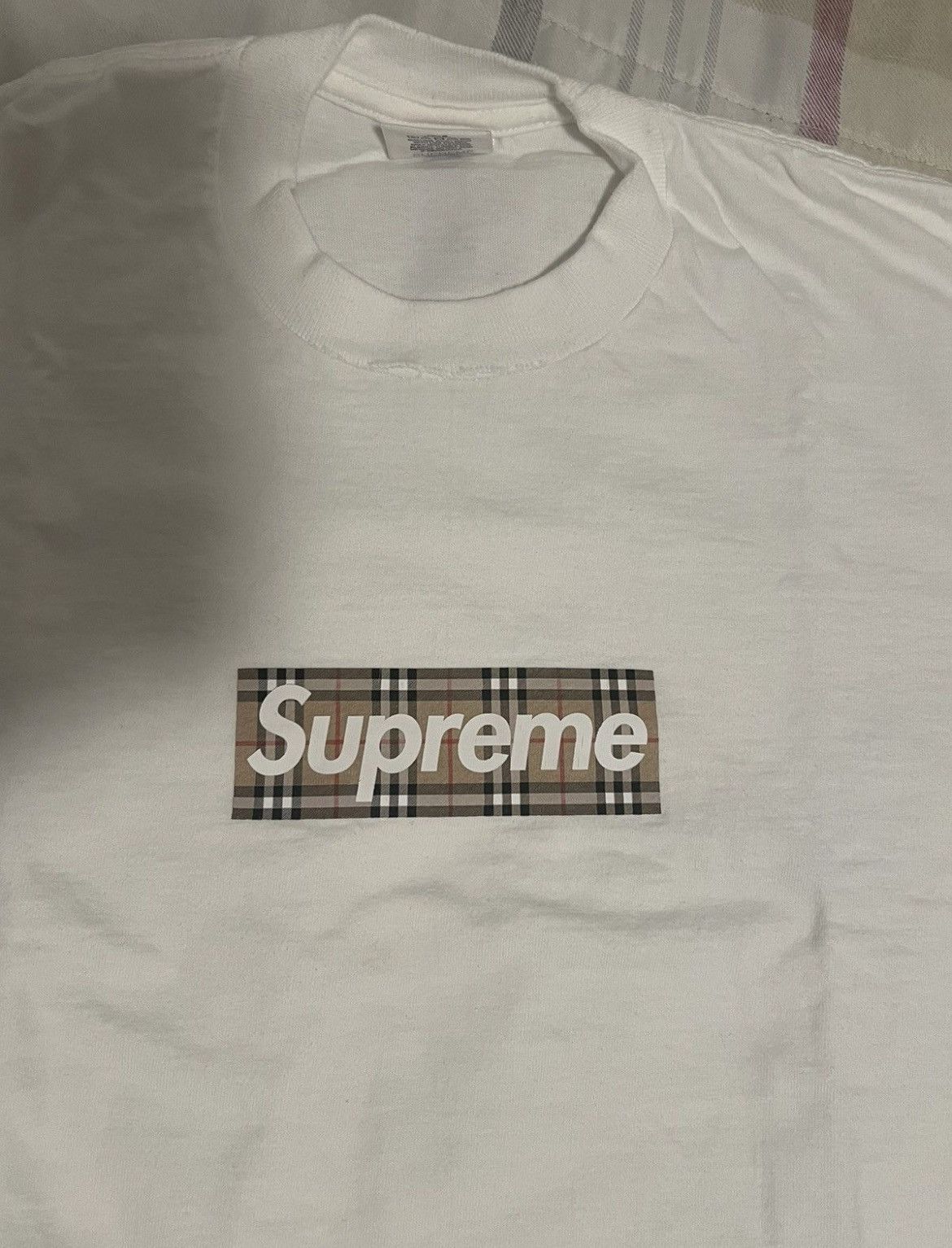 Supreme Supreme Burberry Box Logo Tee White Size Small Size US S / EU 44-46 / 1 - 5 Thumbnail