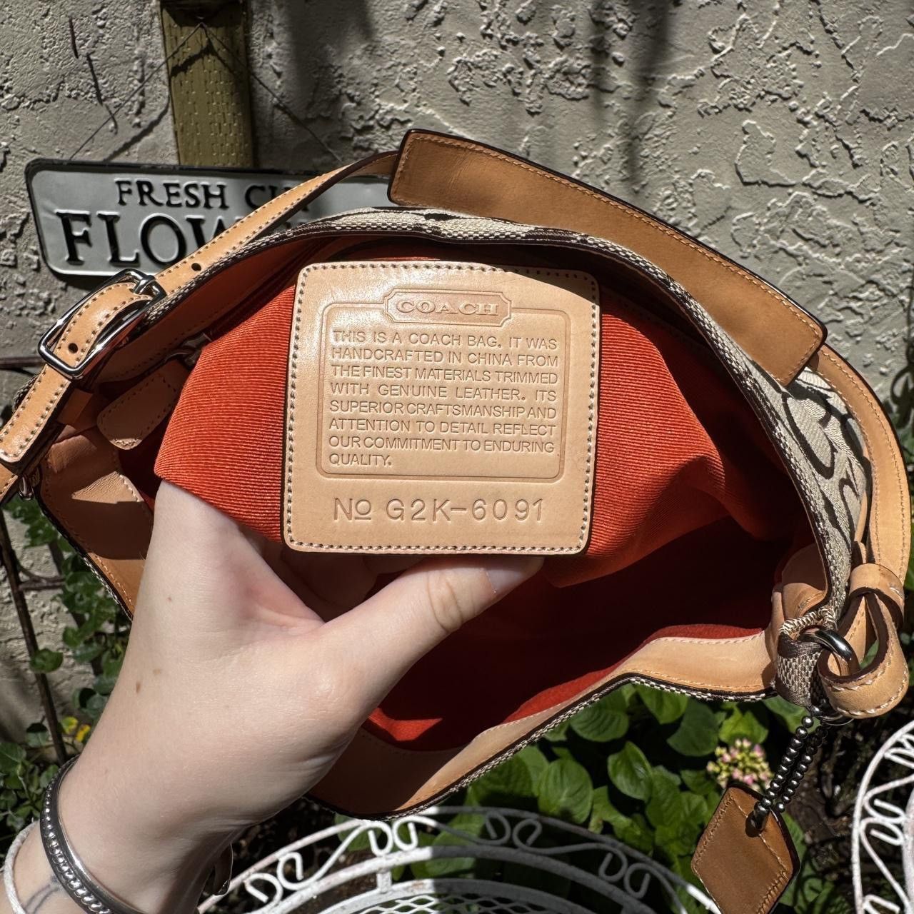 Coach Vintage Monogramed Coach Shoulder Bag with Clip Closure Size ONE SIZE - 7 Thumbnail