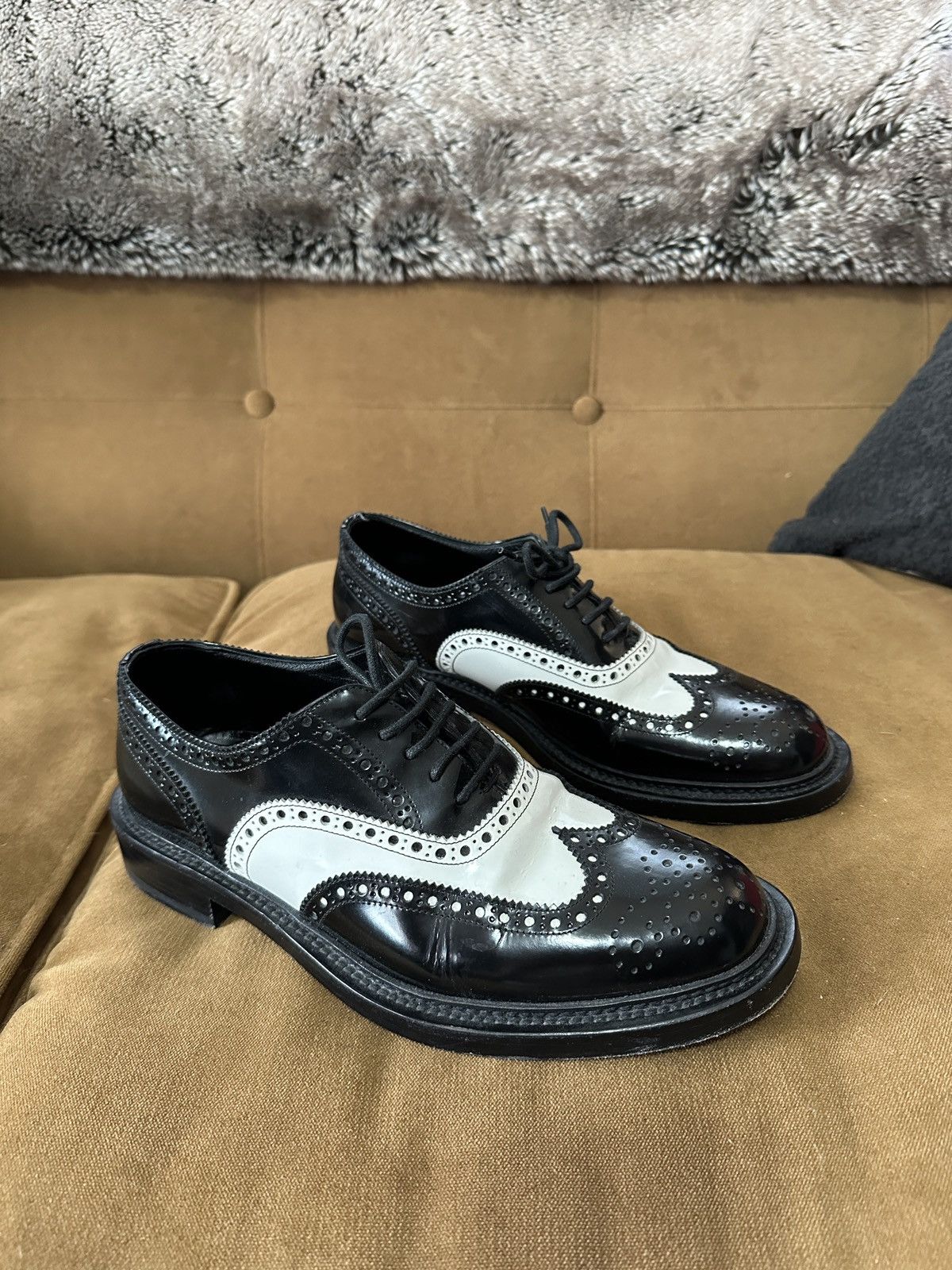 Saint Laurent Paris Black and White Wingtip Oxfords Size US 6.5 / EU 39-40 - 3 Thumbnail
