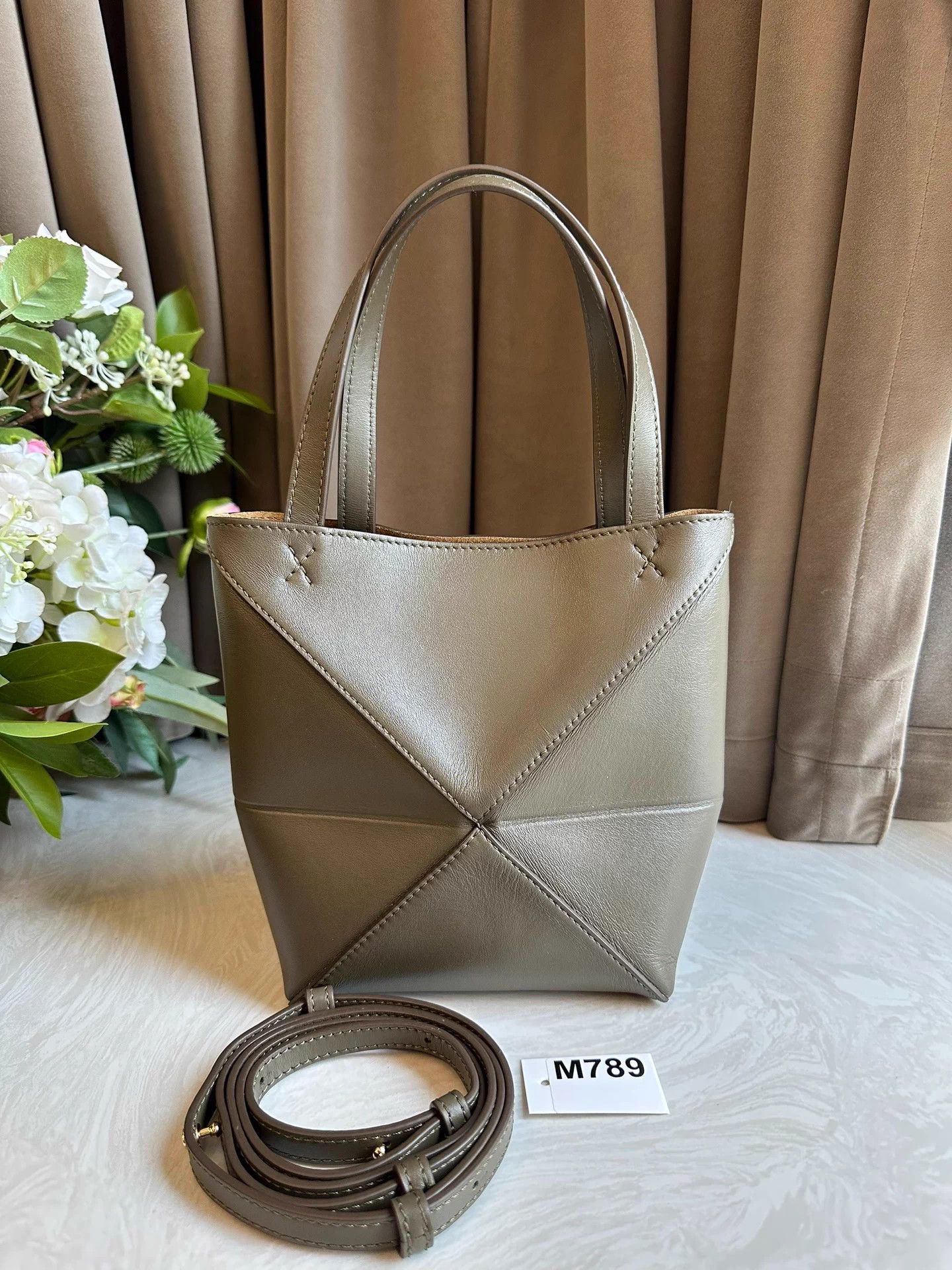 Loewe LOEWE mini tote deep olive green like new Size ONE SIZE - 4 Thumbnail