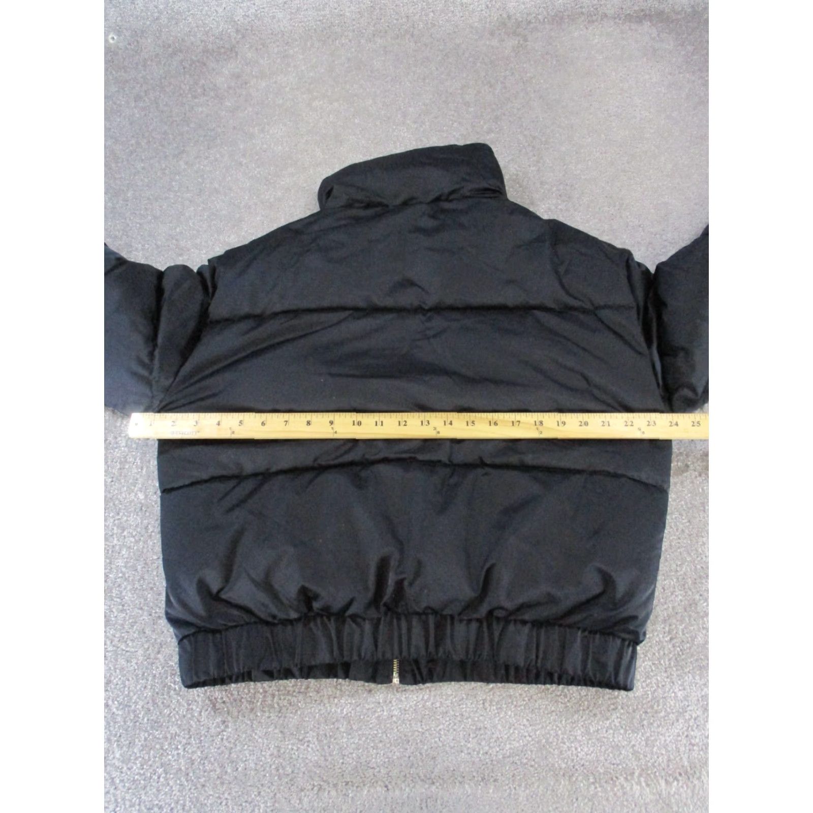 Vintage The A & F Ultra Collection Jacket Womens M Black Water Resistant Short Puffer Jacket Mens Womens (adjusted to gender) Size M / US 6-8 / IT 42-44 - 6 Thumbnail