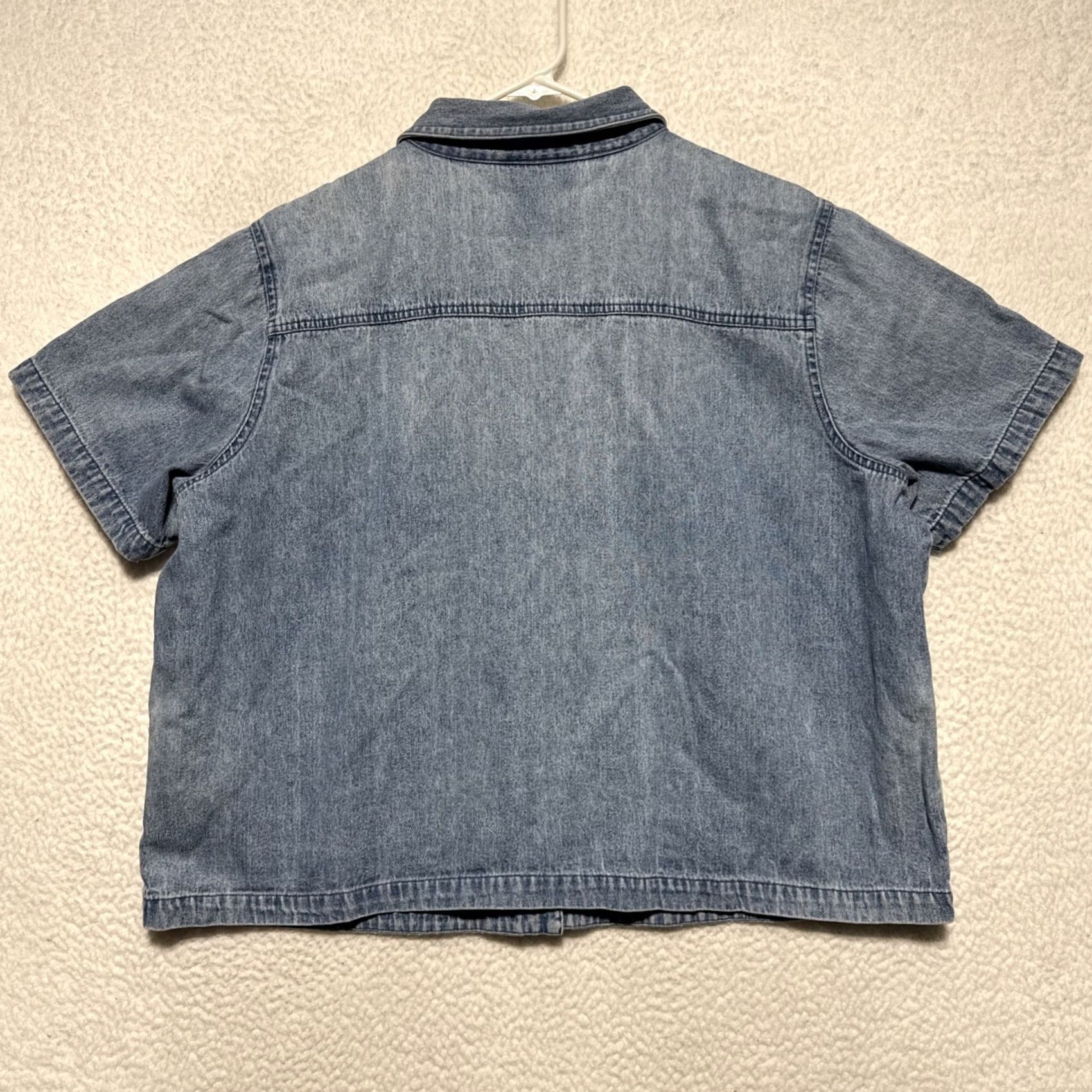 Denim & Co. VINTAGE Denim & CO Denim Shirt Jacket 2X Blue Embroidered Flowers Long Sleeve Button Casual 90s Womens Size XXL / US 16-18 / IT 52-54 - 3 Thumbnail