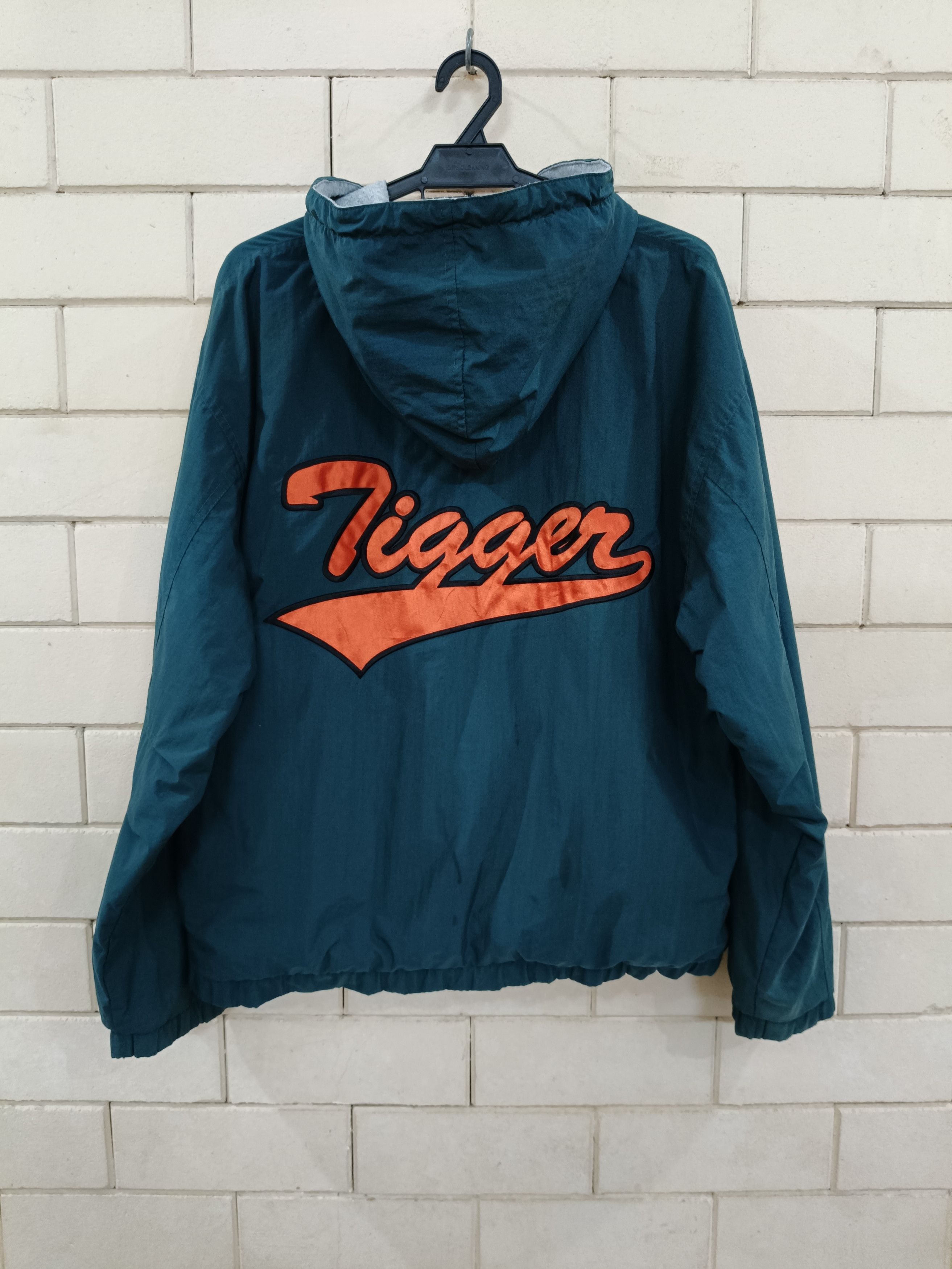 Disney × Vintage Vintage Mickey Inc Tigger Green Lined Windbreaker Size US M / EU 48-50 / 2 - 4 Thumbnail