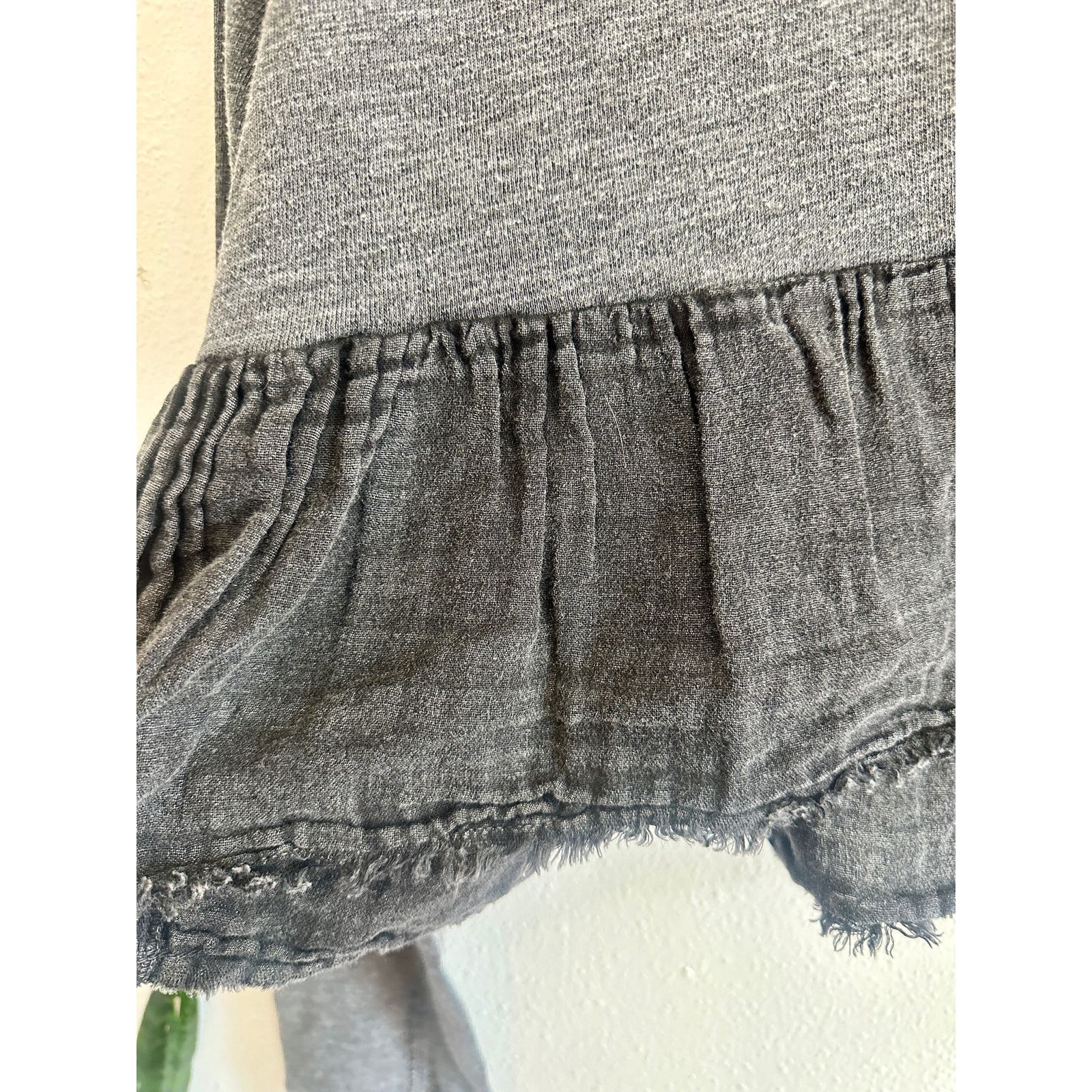 Free People Free People Crop Ruffle Keyhole Top Size Medium Size M / US 6-8 / IT 42-44 - 9 Thumbnail
