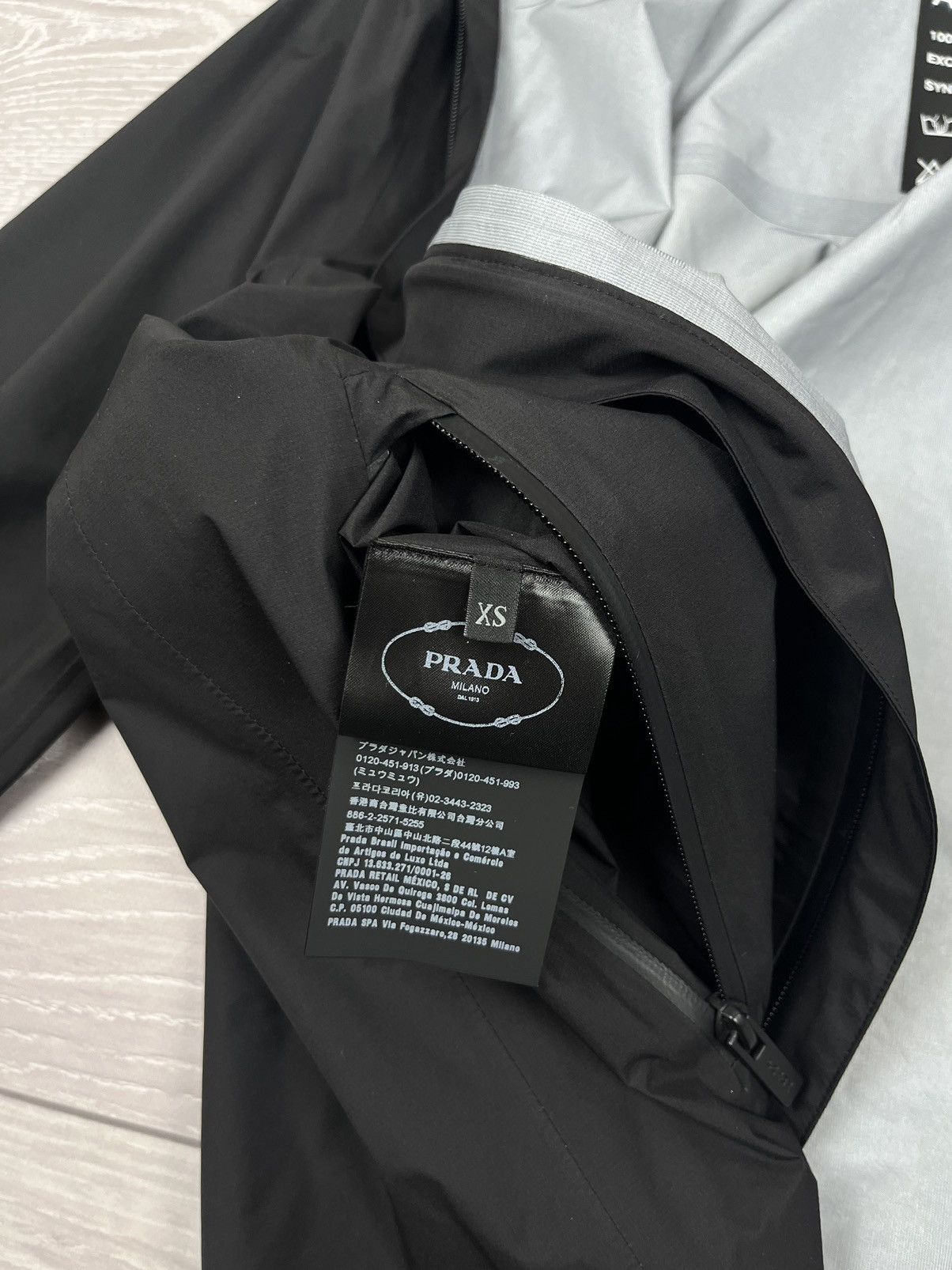 Prada Prada Linea Rossa Black Red Tab Ski Jacket Womens XS Size XS / US 0-2 / IT 36-38 - 23 Thumbnail