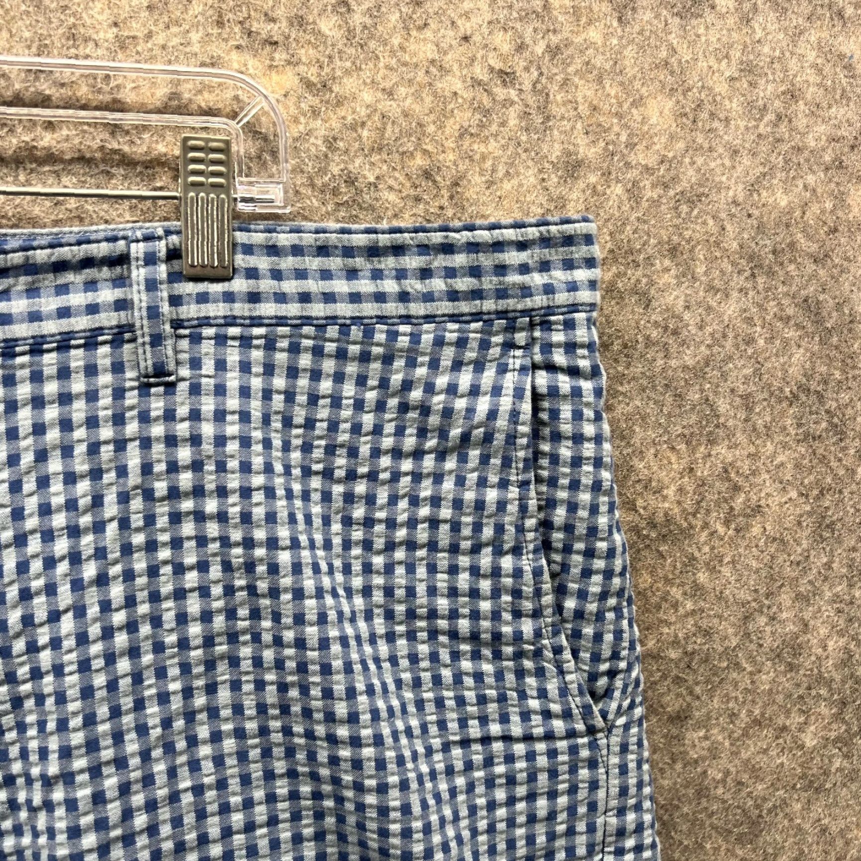 Tommy Bahama Tommy Bahama Shorts Men 44 Adult Blue White Gingham Seersucker Flat Front Chino Casual Travel Size US 44 / EU 60 - 4 Thumbnail