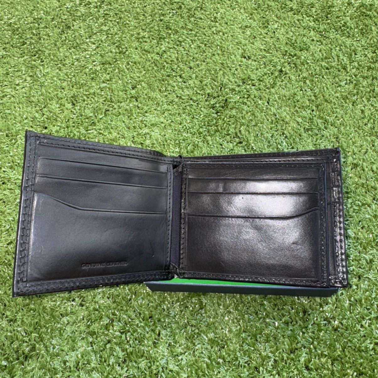 Tommy Hilfiger × Vintage Tommy Hilfiger Black Genuine Leather Bi-Fold Wallet Size ONE SIZE - 4 Thumbnail