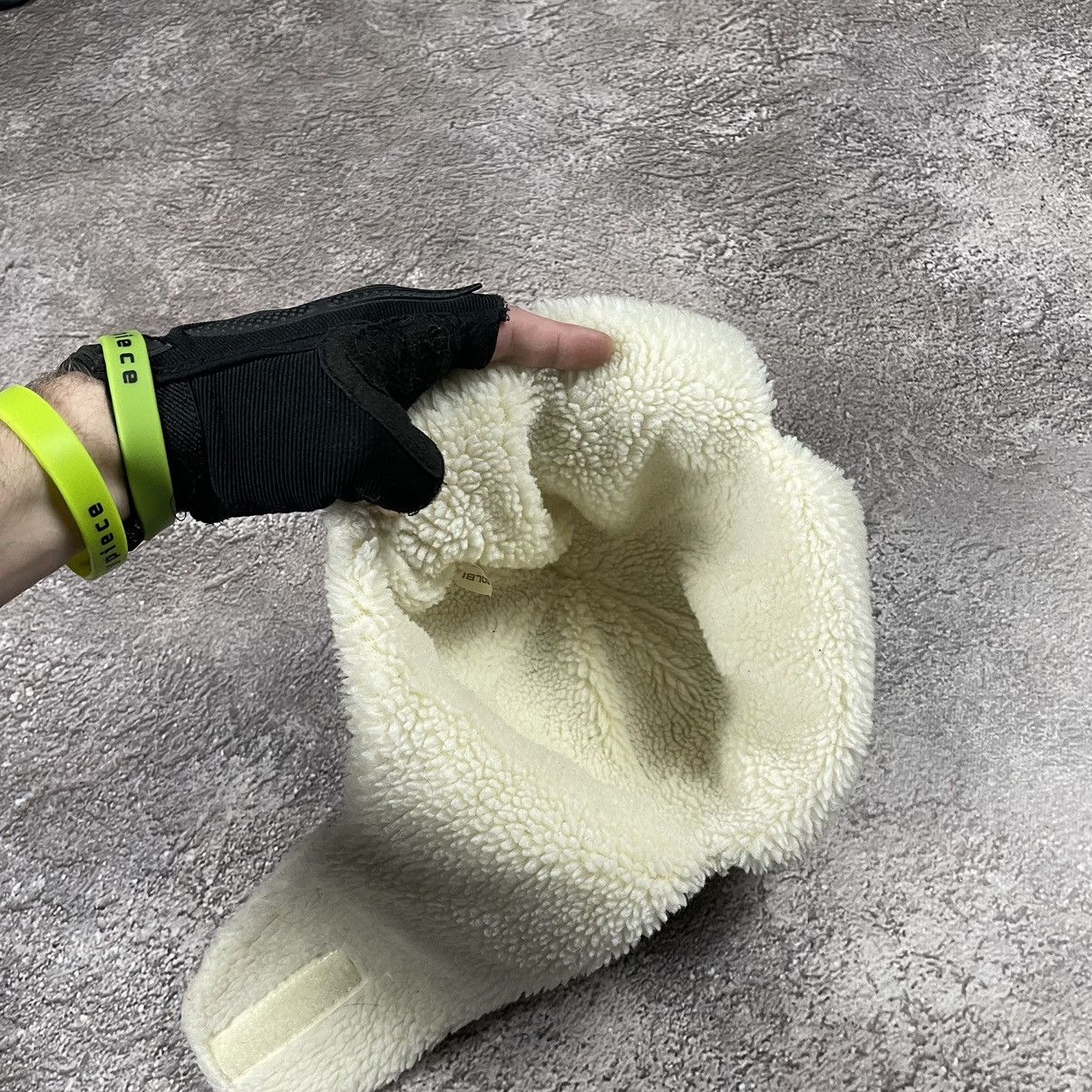 Vintage Vintage 90s Mohair Knit Beanie Cream Faux Fur Pom Relaxed OS Size ONE SIZE - 5 Thumbnail