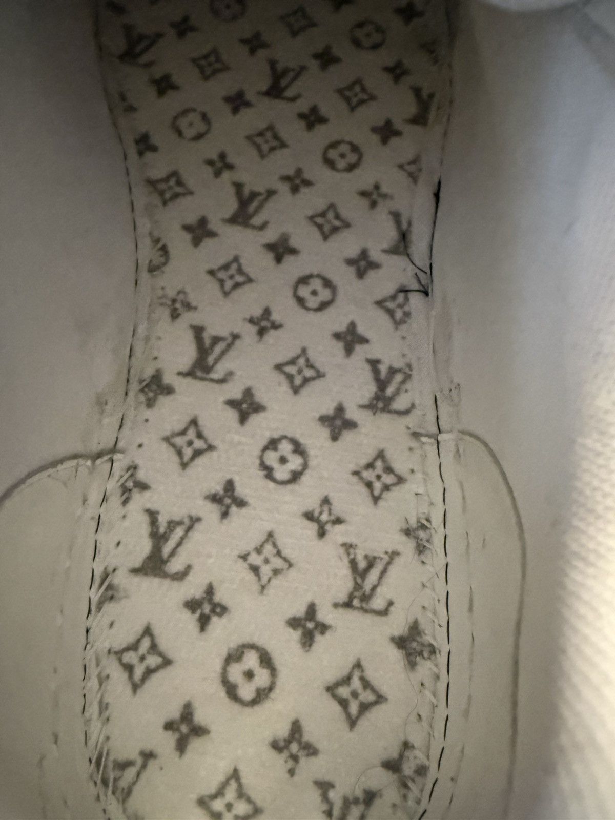 Louis Vuitton LV Trainer Sneaker (White/Black) Size US 8.5 / EU 41-42 - 6 Thumbnail