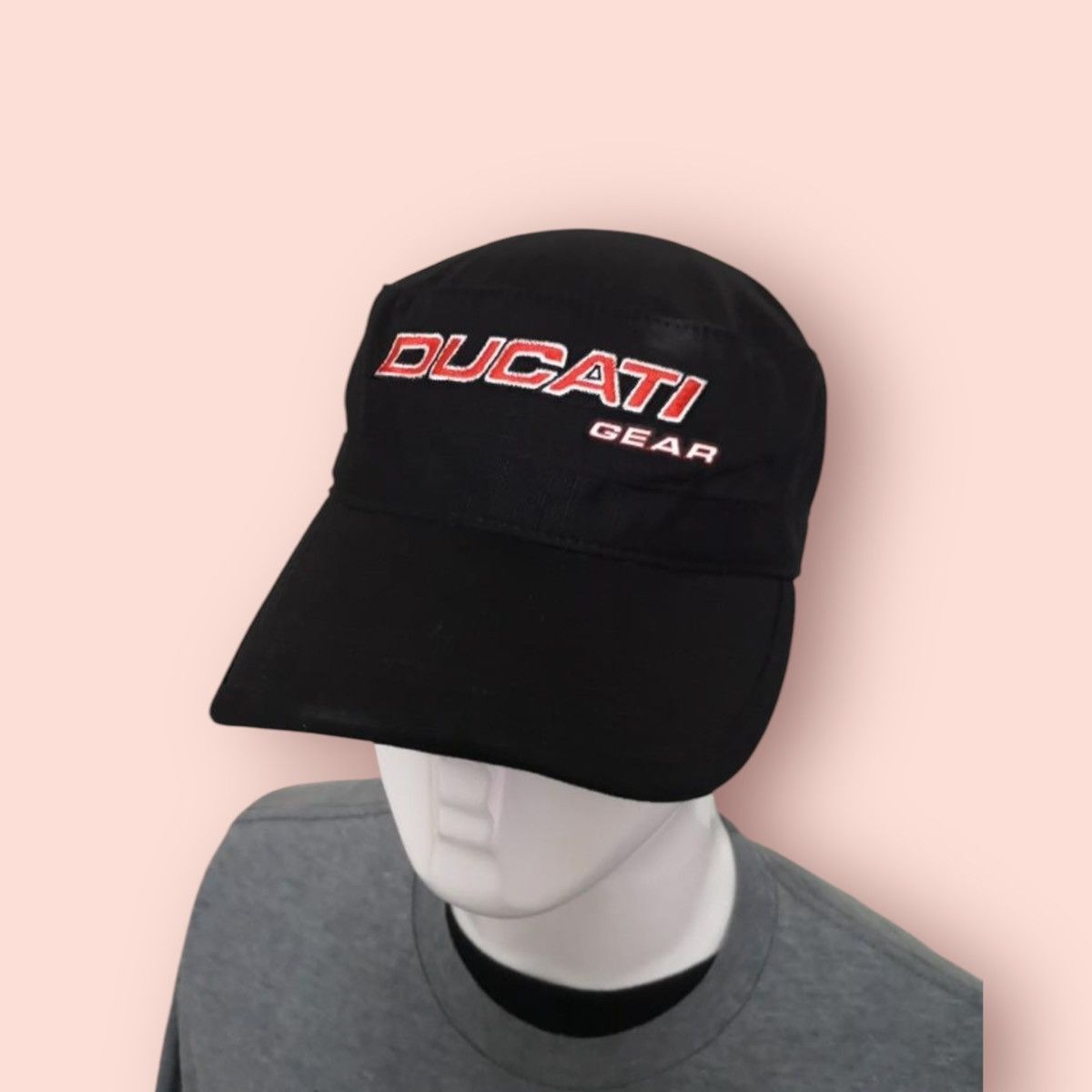 Ducati × Gear for Sports VINTAGE DUCATI GEAR TWINPULSE V4 PROMO COMBAT HAT Size ONE SIZE - 1 Thumbnail
